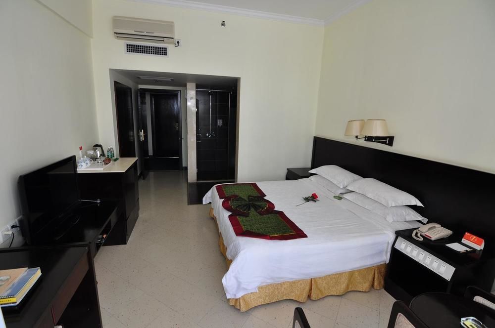 Sanya Jingwei Hotel - Sanya Eksteriør billede